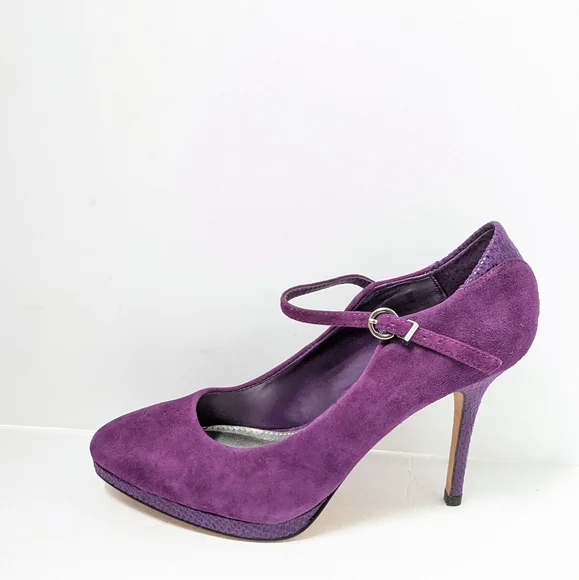 NWT White House black market suede heels - Picture 2 of 16